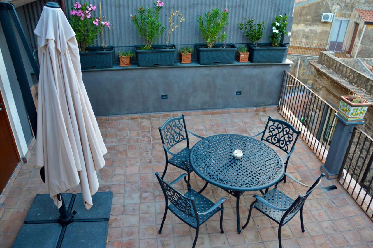 Hotel Protodomus Bronte Exterior foto